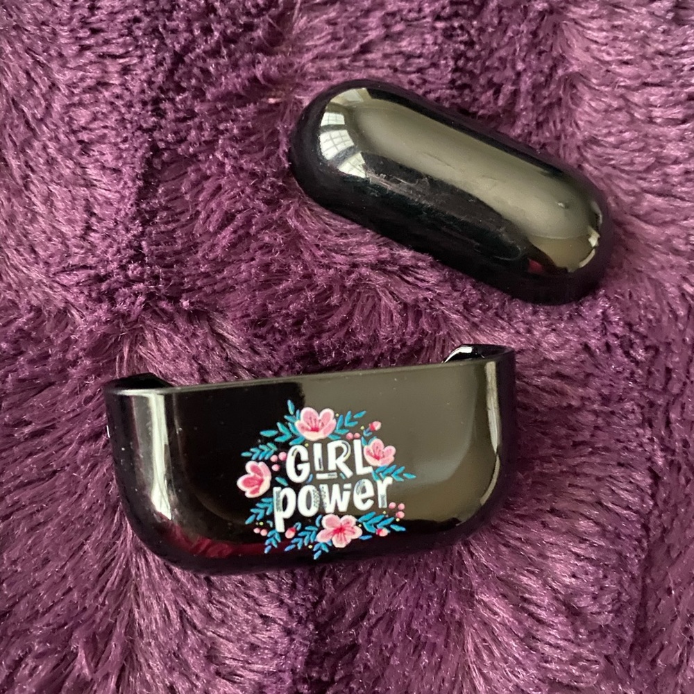 “Girl Power” Hardshell AirPod Pro Cover